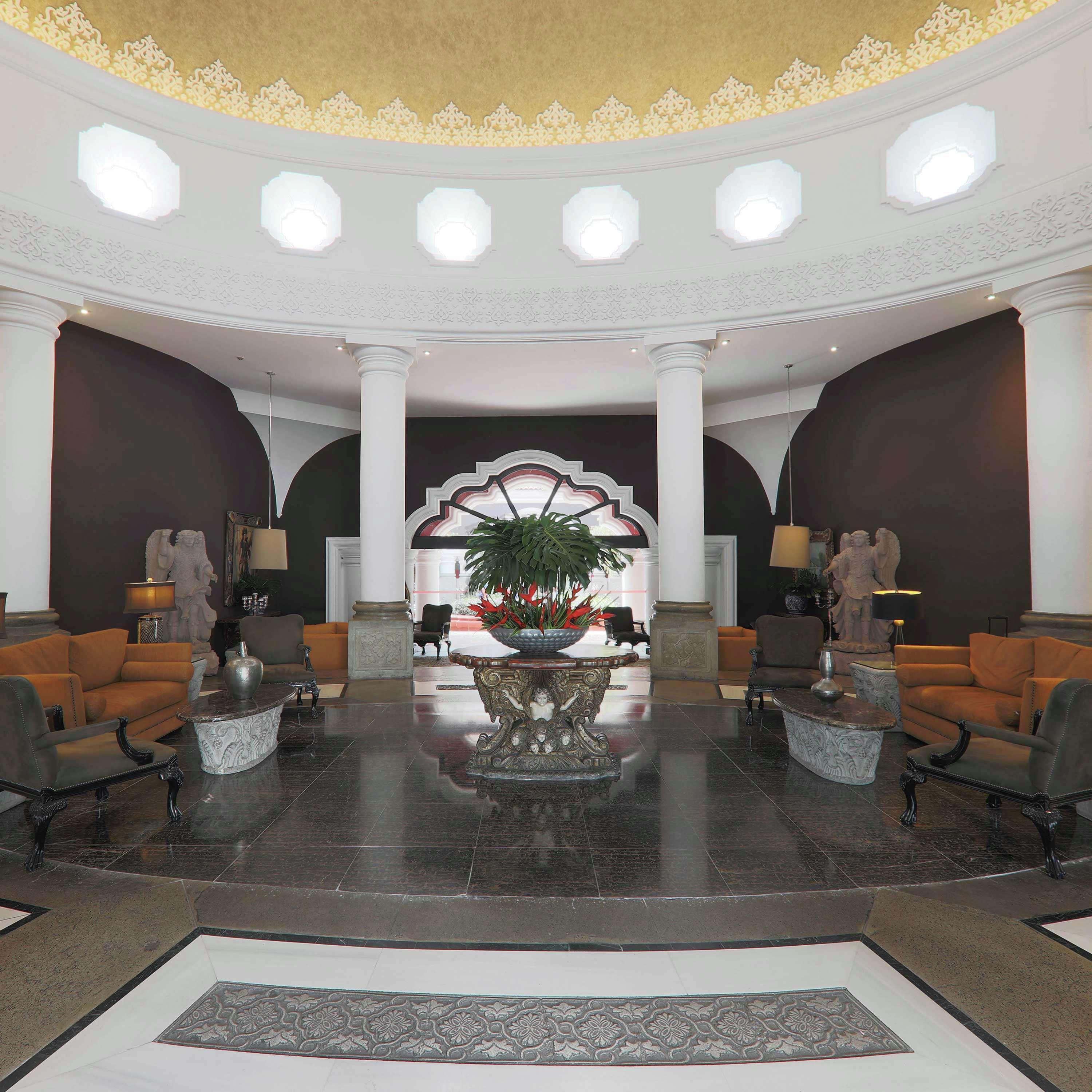 Hotel Hilton Guatemala City, Guatemala 4*