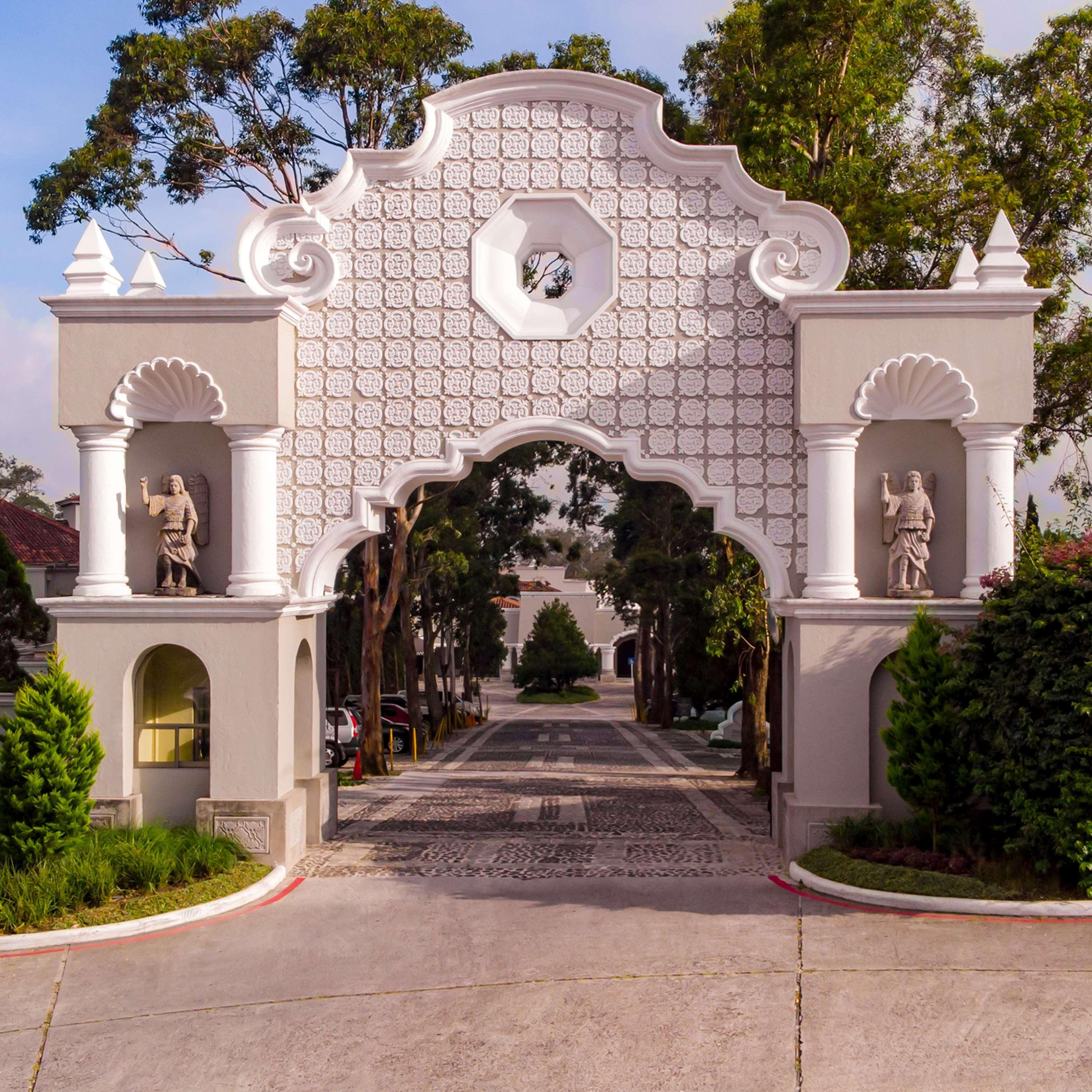 Hotel Hilton Guatemala City, Guatemala 4*