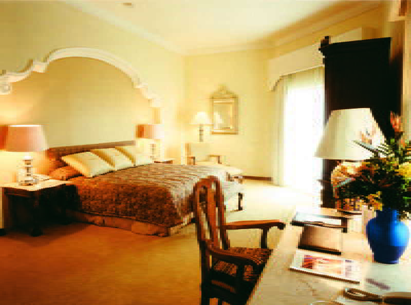 Hotel Hilton Guatemala City, Guatemala 4*